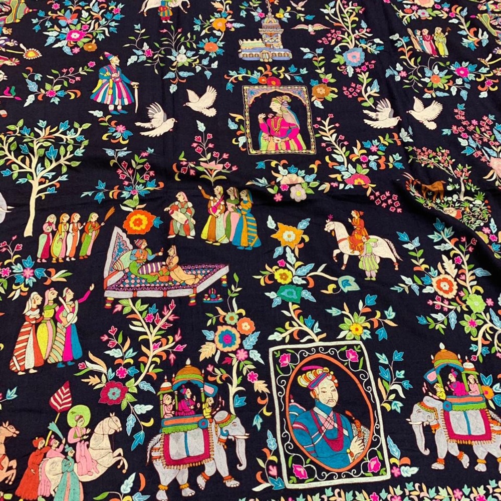 100% pure pashmina Mughal hand embroidery shawl - Picture 5 of 8